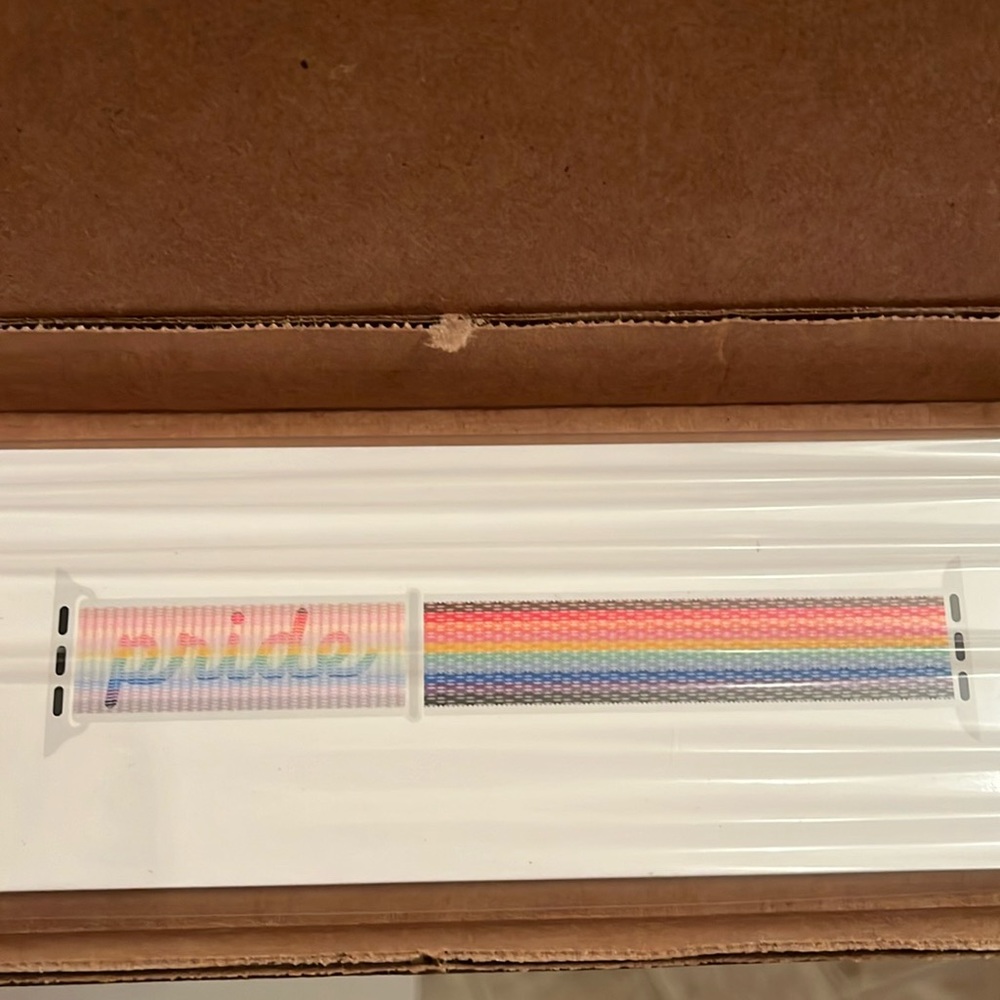 Apple Watch Pride Sports Loop Band (still in packaging and plastic!) 45mm